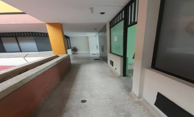 Se Vende Oficina -Piedecuesta Santander- Parque Principal
