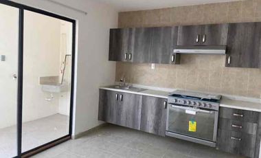 Casa en renta en Residencial del Bosque, Pozos