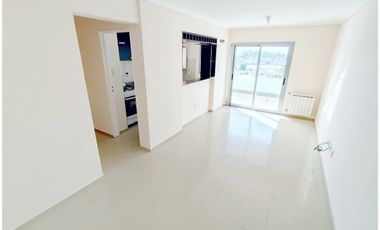 ALQUILA: Dpto 2 Dormitorios, Cocina Separada, Balcón con asador / ALTO VILLA SOL