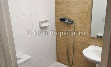 Leon Propiedades arrienda departamento en Macul, Santiago.