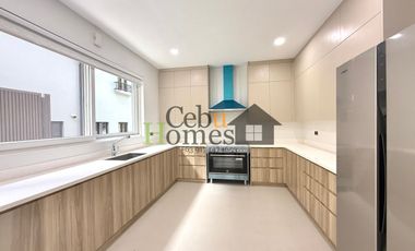 Brand New 6 Bedroom House in Maria Luisa for Sale