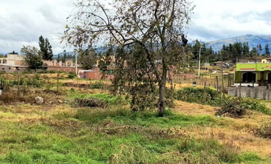 ¡Terreno Esquinero en Venta en el Norte de Riobamba!