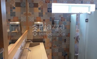 Edificio Comercial en Venta en Riomar