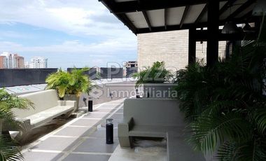 Edificio Comercial en Venta en Riomar