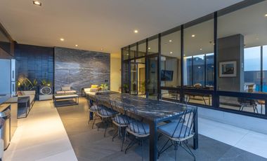 Departamento amueblado en Torre FIRST | Frente al Doctor Hospital