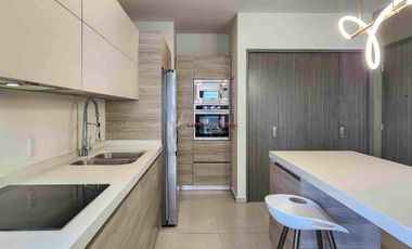 Departamento amueblado en Torre FIRST | Frente al Doctor Hospital