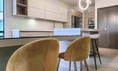 Departamento amueblado en Torre FIRST | Frente al Doctor Hospital