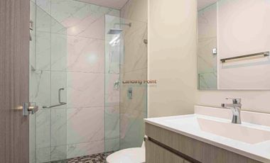 Departamento amueblado en Torre FIRST | Frente al Doctor Hospital