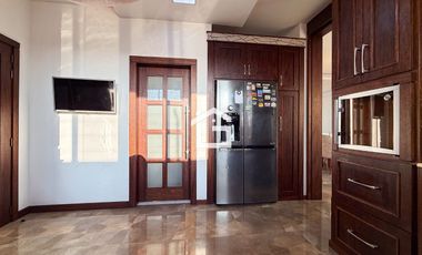 Casa de 4 Habitaciones en Venta en Urbanización Portal del Río – Machala