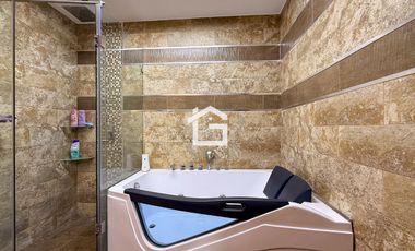 Casa de 4 Habitaciones en Venta en Urbanización Portal del Río – Machala