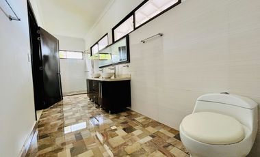 CASA CAMPESTRE EN VENTA CONDOMINIO PARAISO CHINAUTA - CUNDINAMRCA