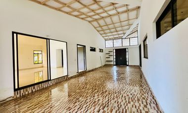 CASA CAMPESTRE EN VENTA CONDOMINIO PARAISO CHINAUTA - CUNDINAMRCA