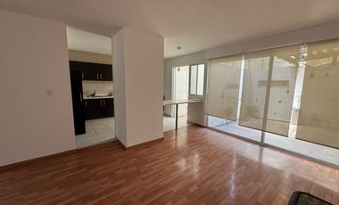 CASA EN RENTA PUERTA DE PIEDRA S.L.P. EN PRIVADA