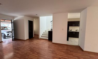 CASA EN RENTA PUERTA DE PIEDRA S.L.P. EN PRIVADA