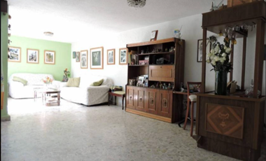 CASA EN VENTA EN EN SAN JERONIMO