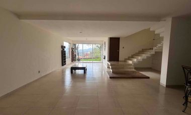 Casa en renta en Campo de Golf Altozano