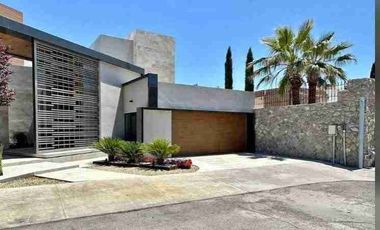 Vente de hermosa casa a lado de casa por Campos  Eliseos
