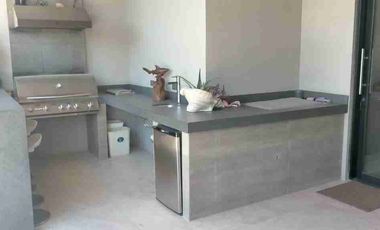 Vente de hermosa casa a lado de casa por Campos  Eliseos