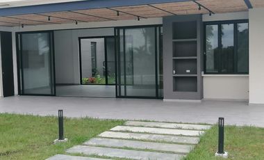 Casa Campestre en arriendo en Cerritos