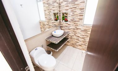 ALQUILER DE FINCA LA FLORESTA TEL3019531182 EN VILLAVICENCIO.