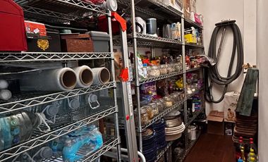 Exclusiva Finca en Venta con Elegante Diseño Mexicano y Caballerizas. Amueblada