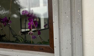 Exclusiva Finca en Venta con Elegante Diseño Mexicano y Caballerizas. Amueblada