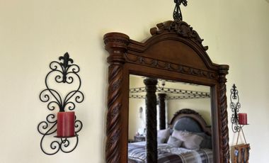 Exclusiva Finca en Venta con Elegante Diseño Mexicano y Caballerizas. Amueblada