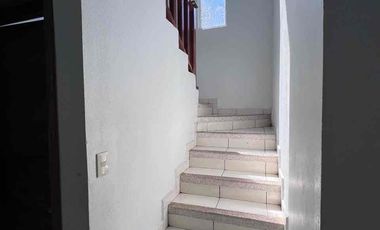 Casa en venta Col Los pájaros zona sur ote de la ciudad