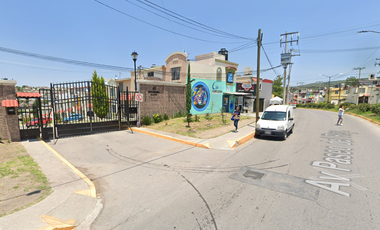 SG- CASA ADJUDICADA EN PRIVADA BAJURI, HUEHUETOCA.