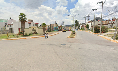 SG- CASA ADJUDICADA EN PRIVADA BAJURI, HUEHUETOCA.