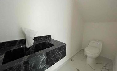 CASA EN RENTA UBICADA EN COL. ESTATUTO JURIDICO BOCA DEL RÍO VERACRUZ.