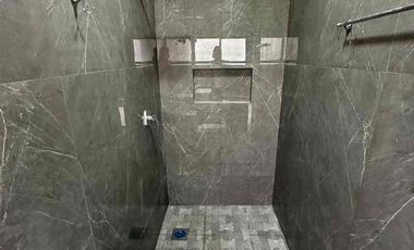 Casa en venta con recámara en planta baja Col Azteca zona sur ote