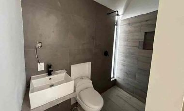 Casa en venta Col Terán sur pte de la ciudad calle cerrada