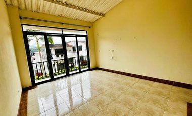 CASA EN VENTA EN SANTA MONICA ARBELAEZ CUNDINAMARCA