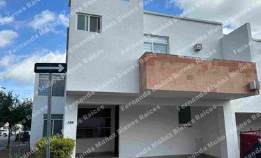 Casa en Renta fraccionamiento Danubio azul en León frente a puerta bajio