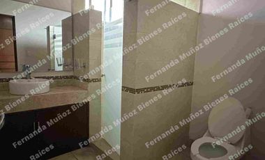 Casa en Renta fraccionamiento Danubio azul en León frente a puerta bajio