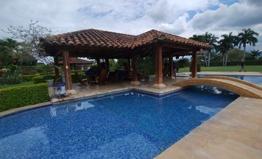 CASA CAMPESTRE EN VENTA EN ROZO