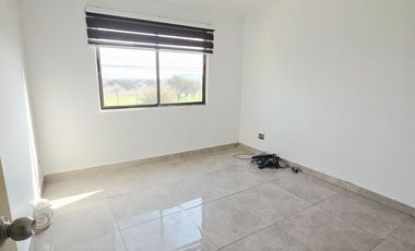 Venta Amplia Casa 3d/3b, Ciudad De Los Valles Pudahuel