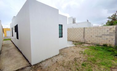 Casa en renta en Fraccionamiento Los Héroes al Norte de Mérida Yucatán