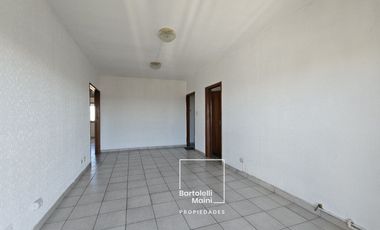 VENTA | Depto 4 Dormitorios + Cochera con Vista al Río | Cochabamba 45