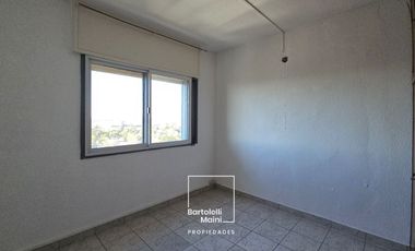 VENTA | Depto 4 Dormitorios + Cochera con Vista al Río | Cochabamba 45