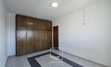 VENTA | Depto 4 Dormitorios + Cochera con Vista al Río | Cochabamba 45