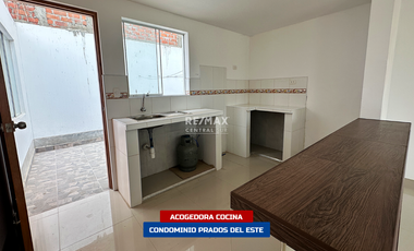 Casa En Alquiler - Condominio Prados Del Este (Ica)