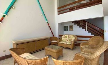 VENTA CASA MALECÓN PUERTO FIEL