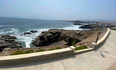 VENTA CASA MALECÓN PUERTO FIEL