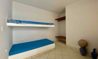 VENTA CASA MALECÓN PUERTO FIEL