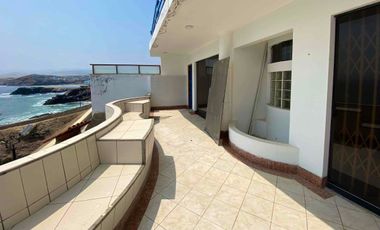 VENTA CASA MALECÓN PUERTO FIEL