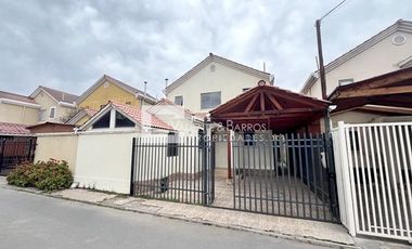 CASA EN ARRIENDO