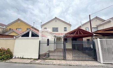 CASA EN ARRIENDO