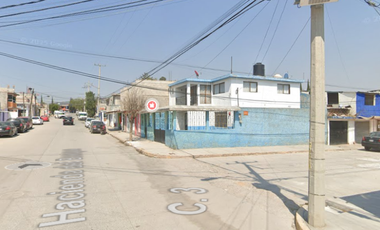 CASA EN REMATE EN COL. EX HACIENDA DE XALPA $1,149,120.00